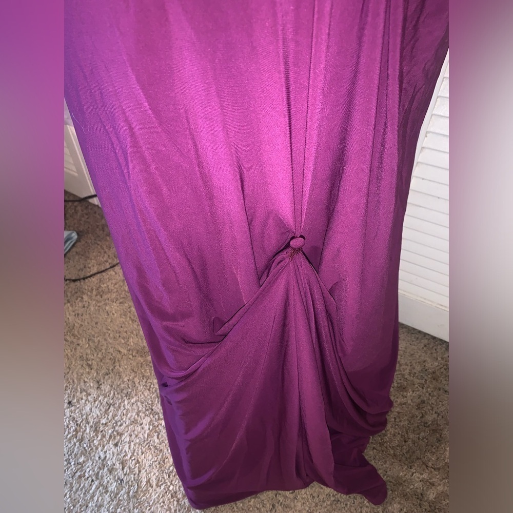 Tony Bowls Evening Gown Magenta with Rhinestones Size 4 - Picture 12 of 13